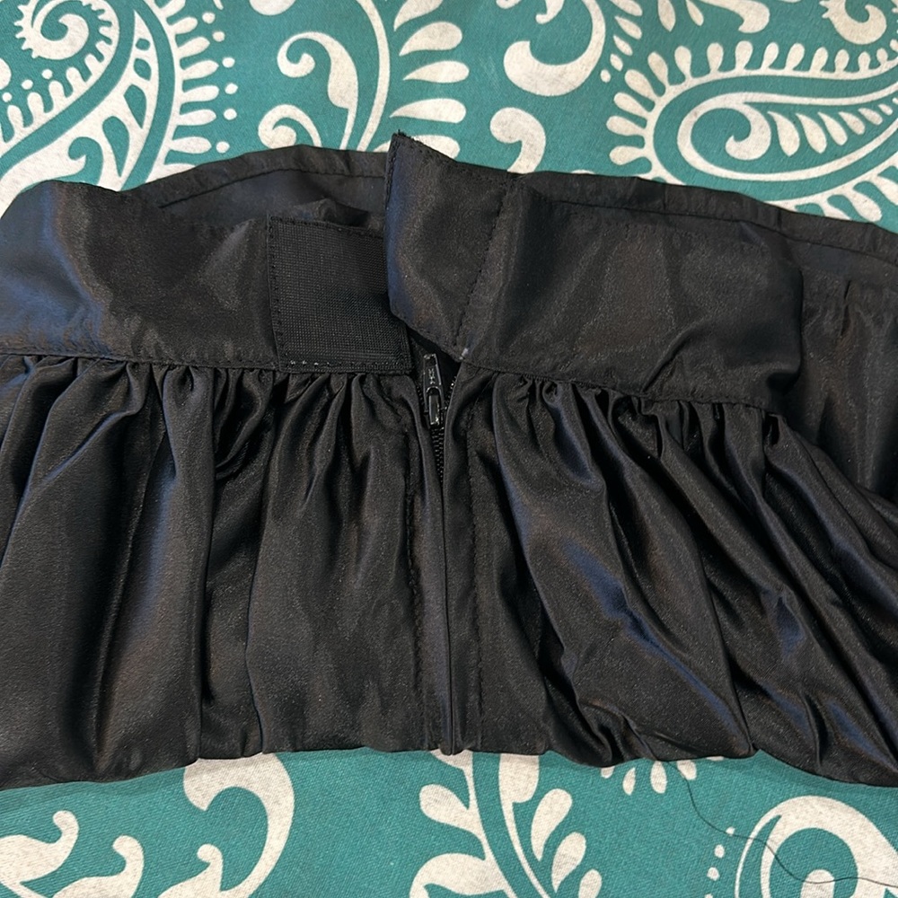 Satin Hi low High Waisted Skirt-Multiple Sizes Available - Picture 4 of 4